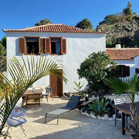 Apartment Mit Meerblick Und Jacuzzi